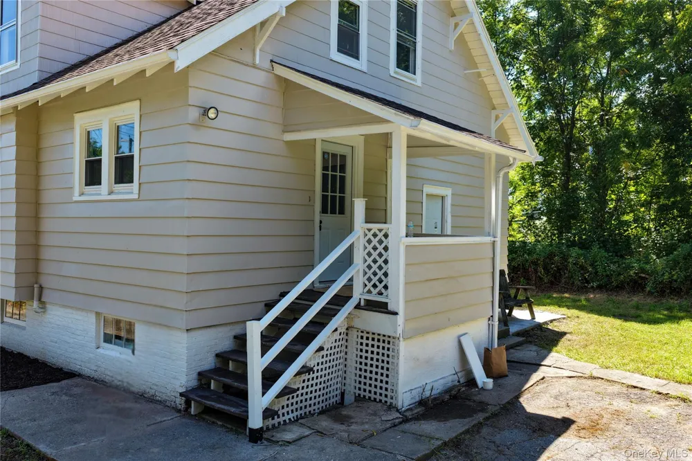 156 W Bridge Street Catskill, NY 12414