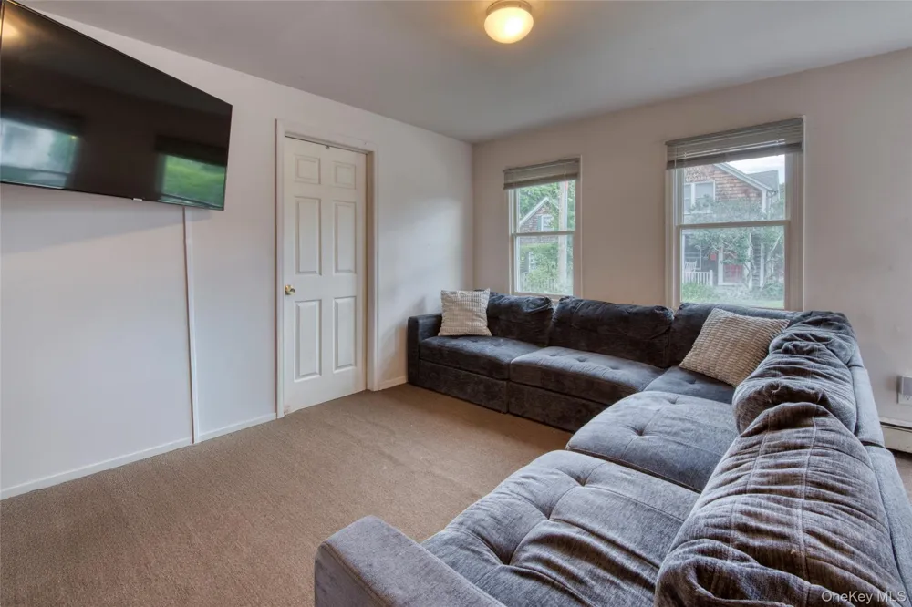 429 Kaplan Avenue Greenport, NY 11944