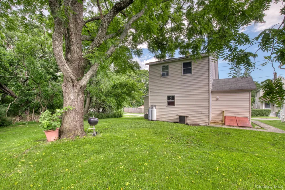 429 Kaplan Avenue Greenport, NY 11944