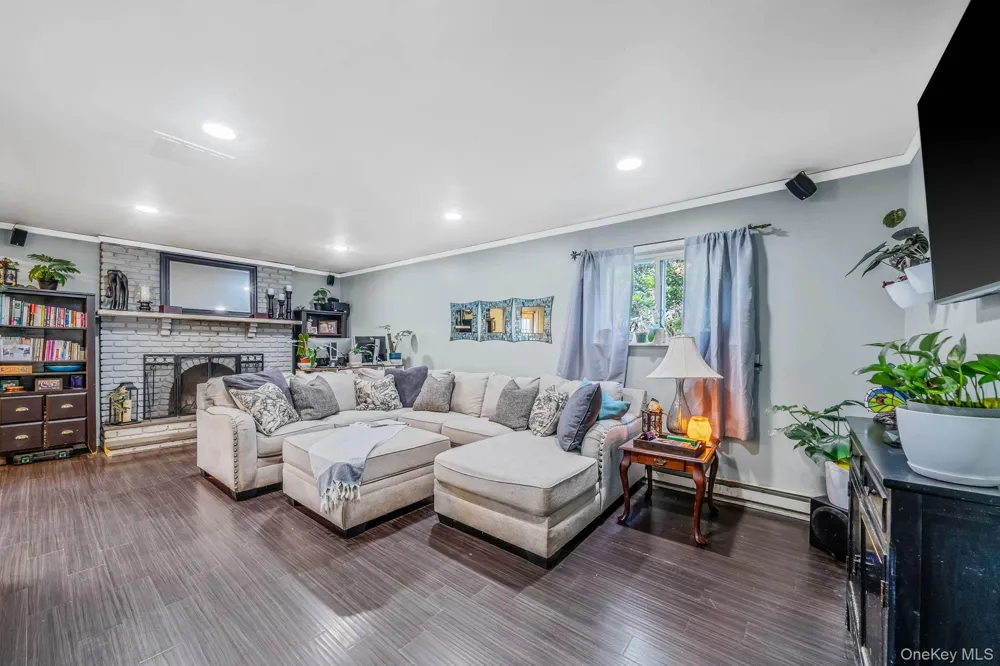 37 Main Avenue Mastic, NY 11950