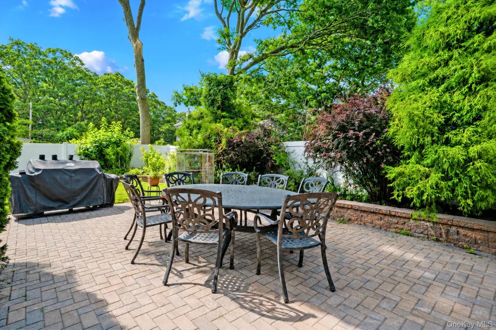 37 Main Avenue Mastic, NY 11950