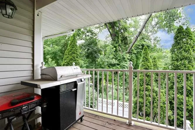 27 Underhill Drive Pomona, NY 10970