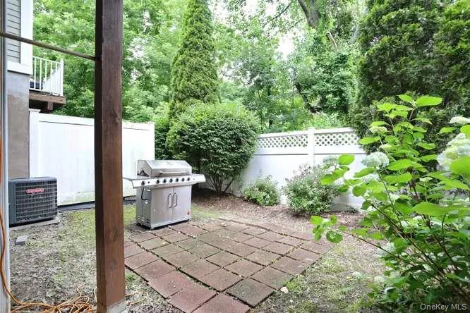 27 Underhill Drive Pomona, NY 10970
