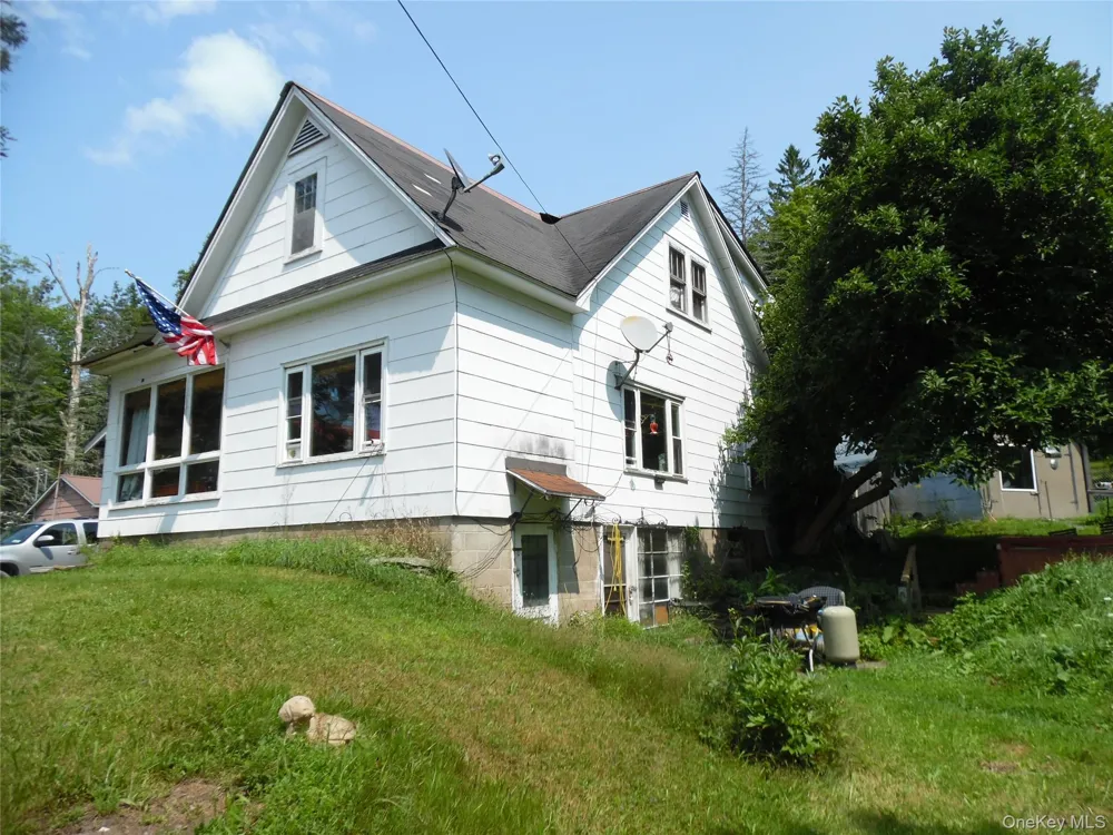 6310 State Route 42 Woodbourne, NY 12788