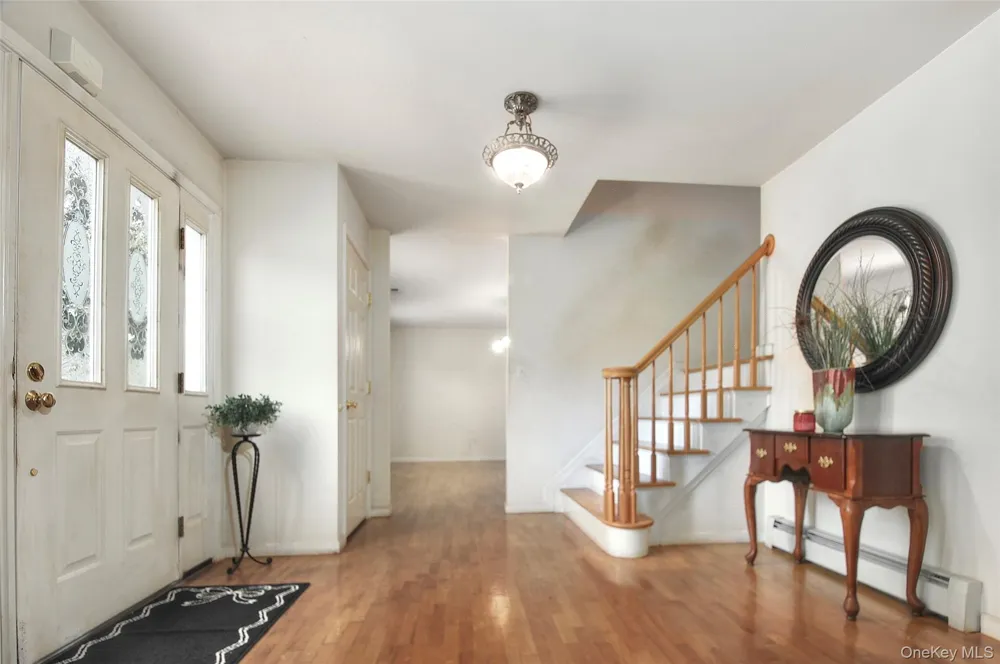 7 Frances Lane Monroe, NY 10950