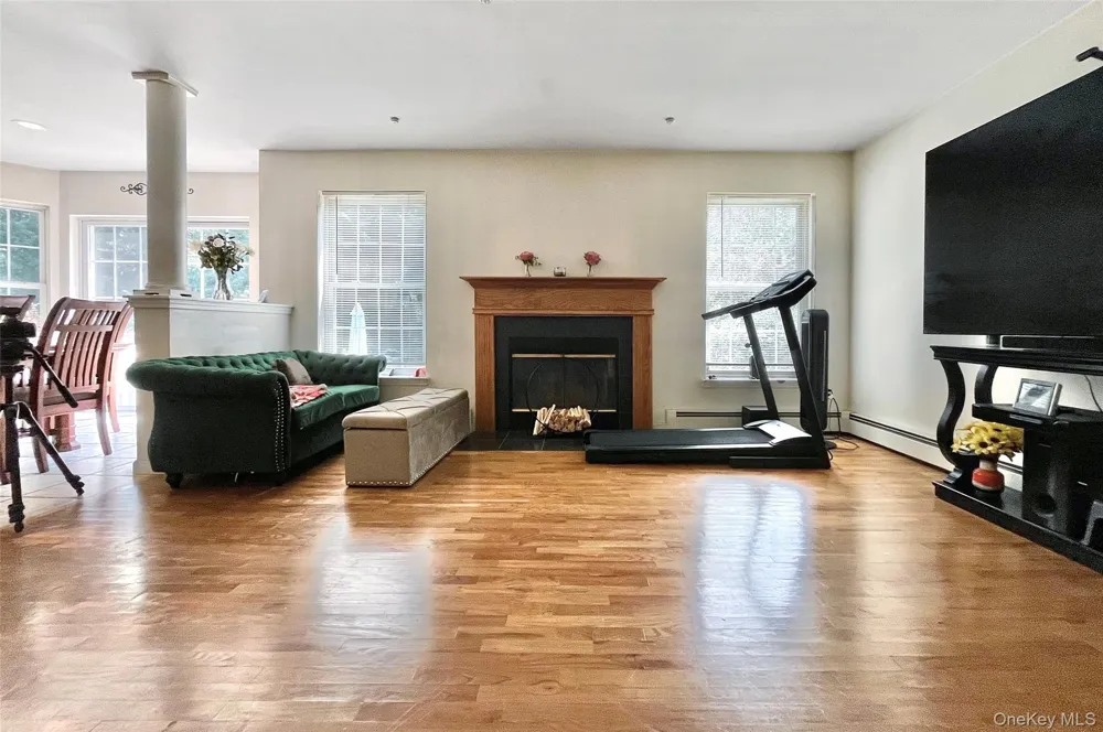 7 Frances Lane Monroe, NY 10950