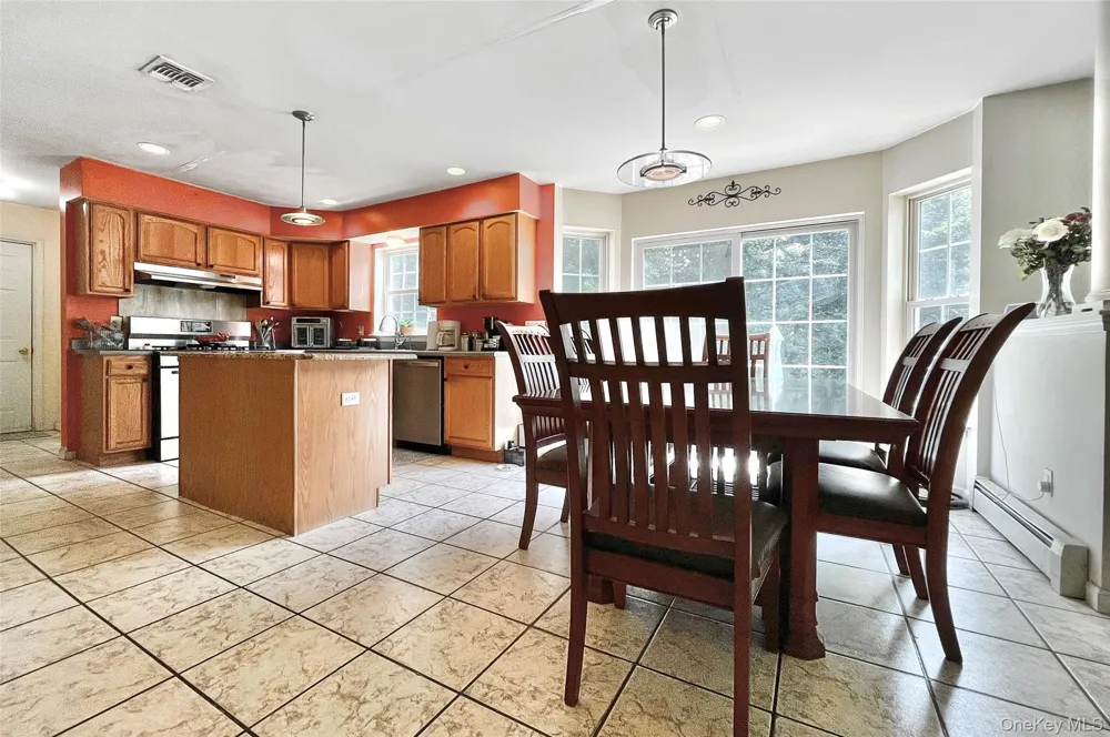 7 Frances Lane Monroe, NY 10950