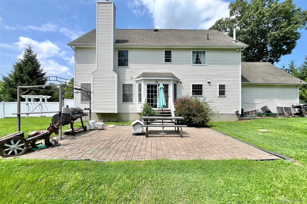 7 Frances Lane Monroe, NY 10950
