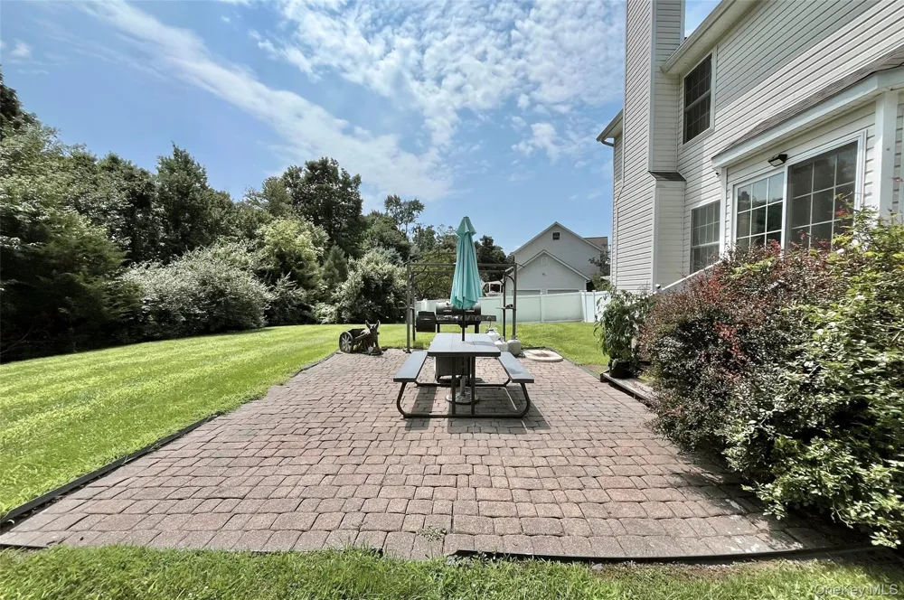 7 Frances Lane Monroe, NY 10950