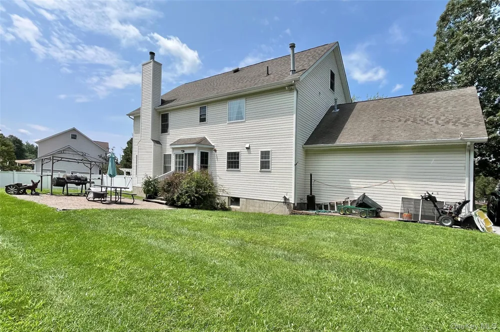 7 Frances Lane Monroe, NY 10950