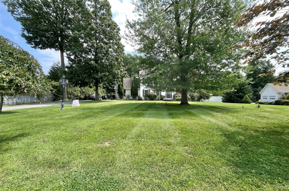 7 Frances Lane Monroe, NY 10950