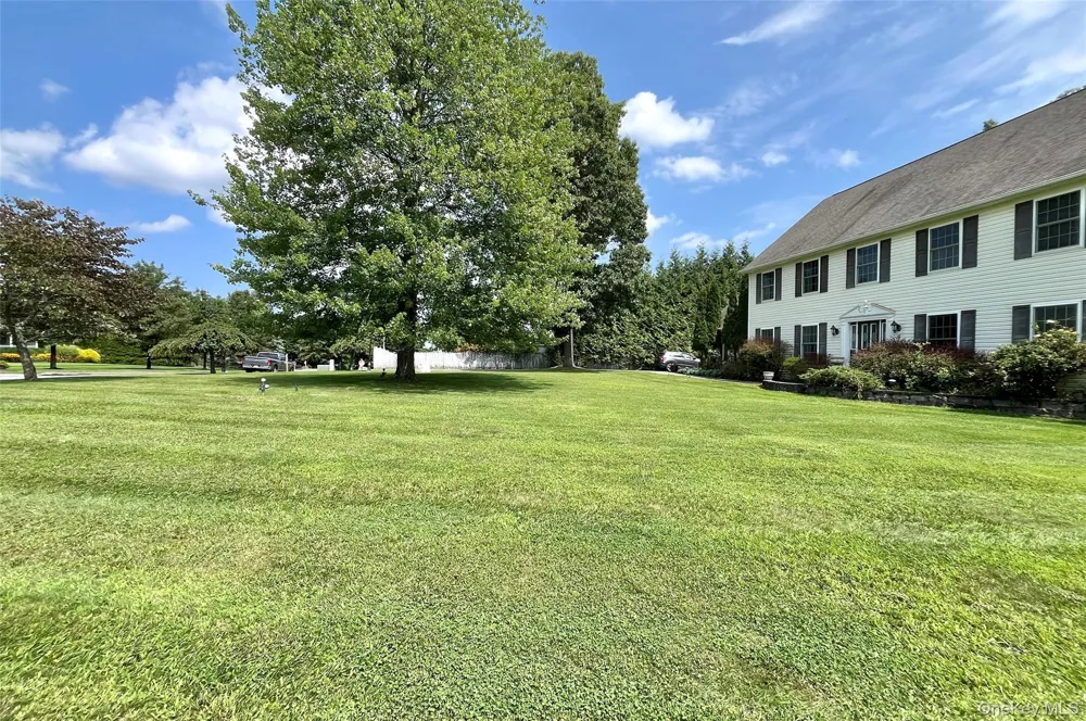 7 Frances Lane Monroe, NY 10950