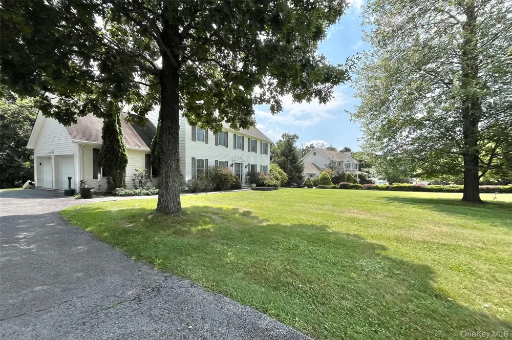 7 Frances Lane Monroe, NY 10950
