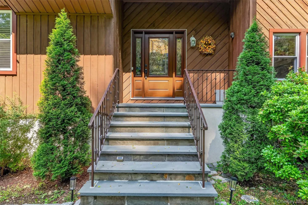 2278 Hunterbrook Road Yorktown Heights, NY 10598