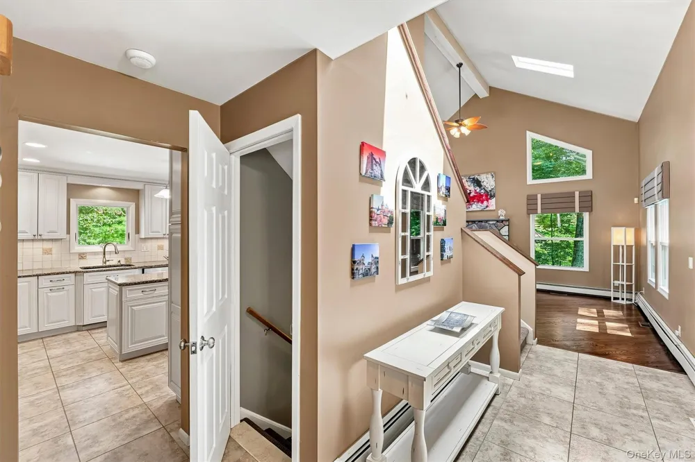 2278 Hunterbrook Road Yorktown Heights, NY 10598
