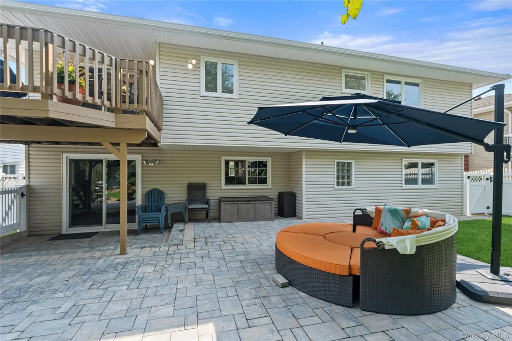 3105 Clubhouse Road Merrick, NY 11566