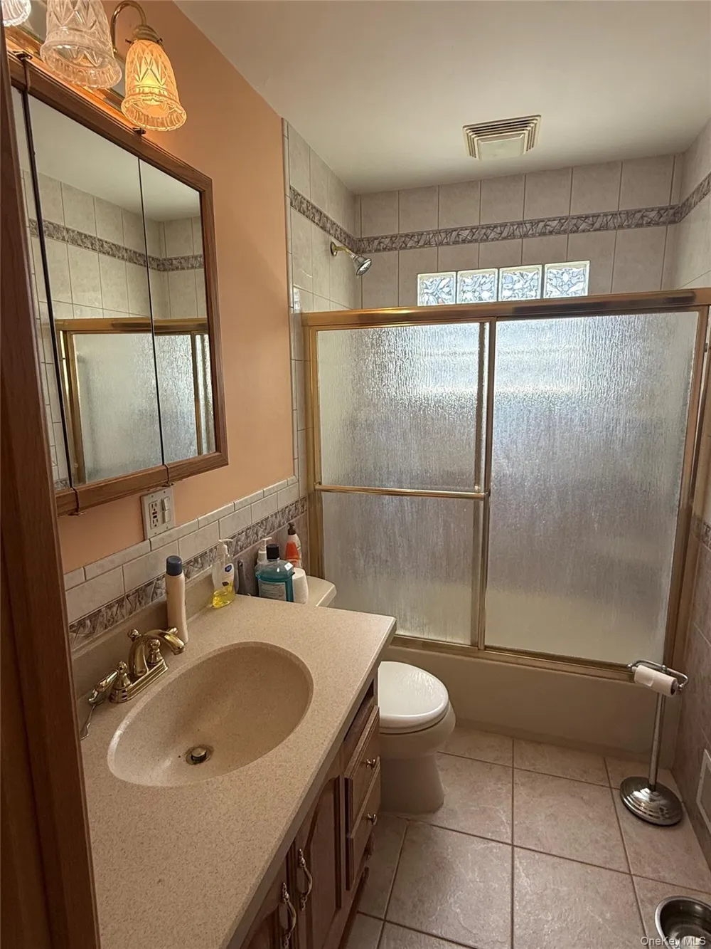 1612 Gardiner Drive Bay Shore, NY 11706