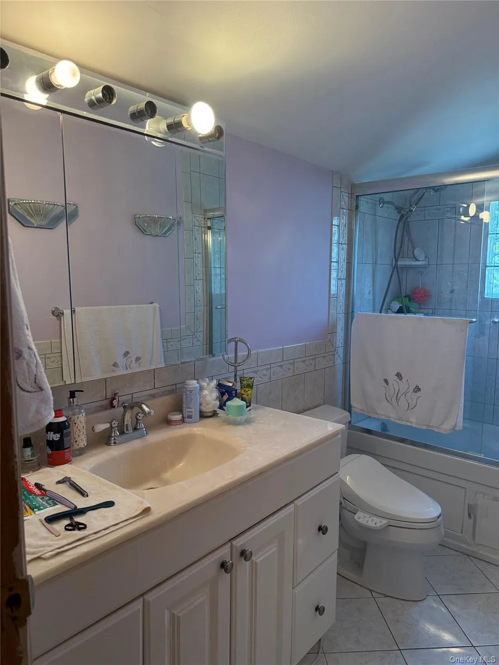 1612 Gardiner Drive Bay Shore, NY 11706