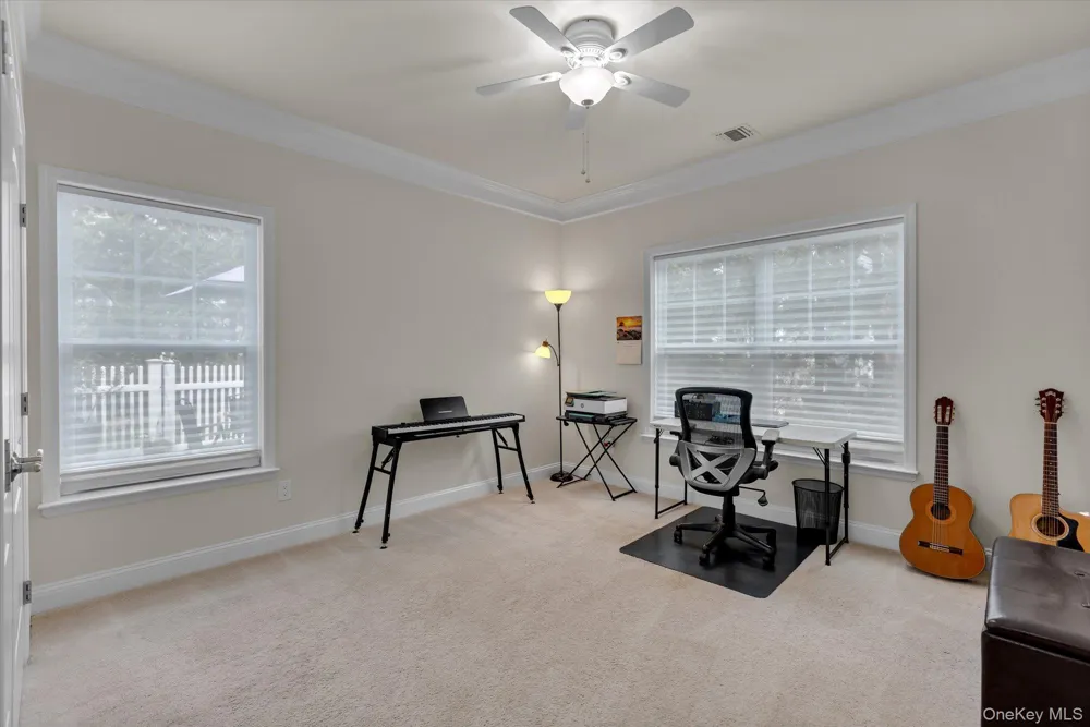 158 Stoneleigh Drive Riverhead, NY 11901