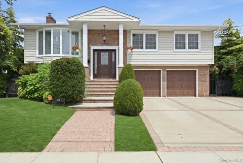306 Greenway Road