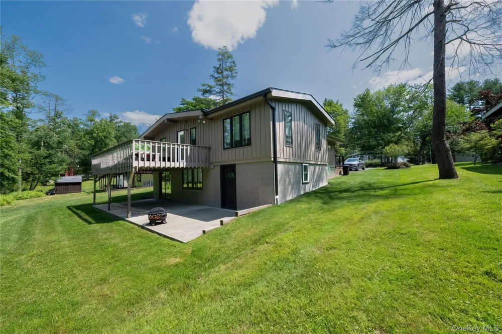 7 Donenfeld Drive Kauneonga Lake, NY 12749