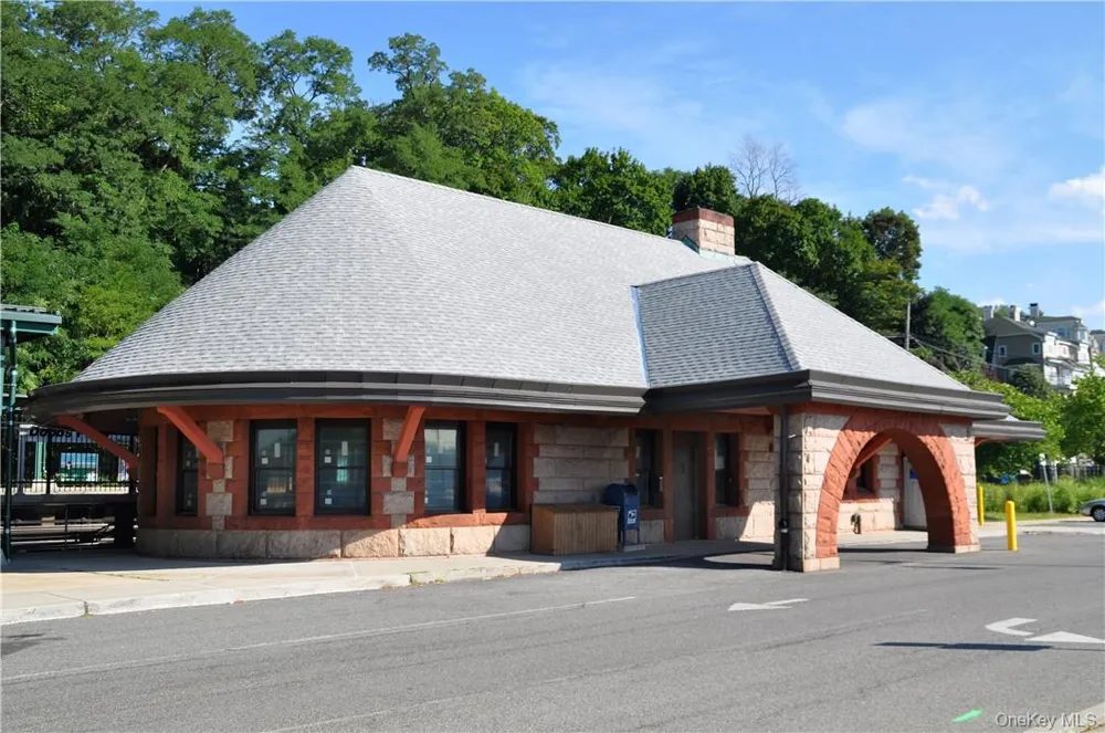 86 Main Street #1 Dobbs Ferry, NY 10522