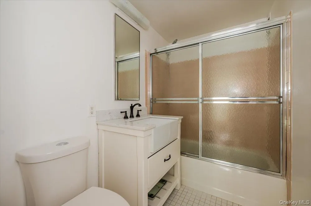 730 W Broadway #2J Long Beach, NY 11561