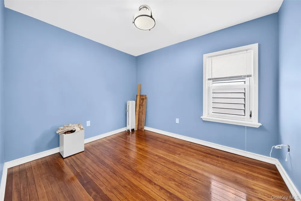 8816 204th Street Hollis, NY 11423