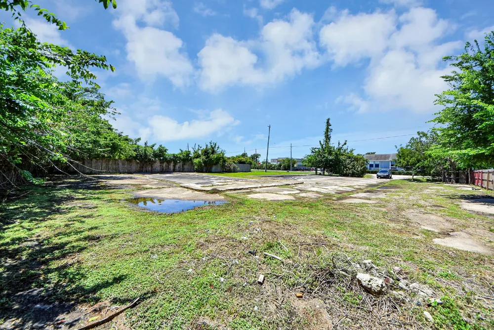 3031 Highway 146 La Porte, TX 77571