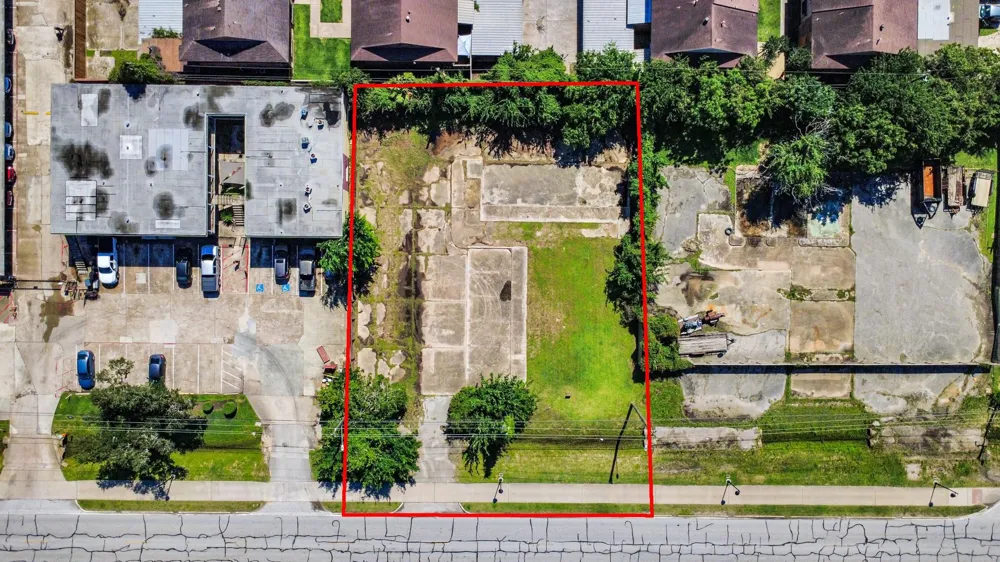 3031 Highway 146 La Porte, TX 77571