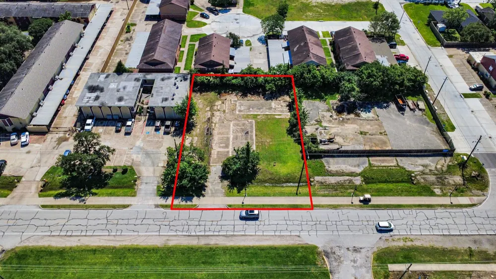 3031 Highway 146 La Porte, TX 77571