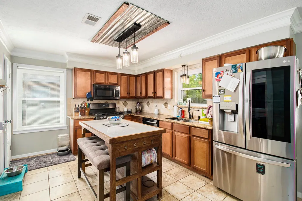 110 William Avenue Baytown, TX 77520