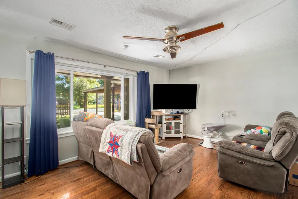 110 William Avenue Baytown, TX 77520