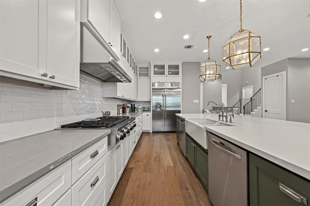 4915 Cheena Drive Houston, TX 77096