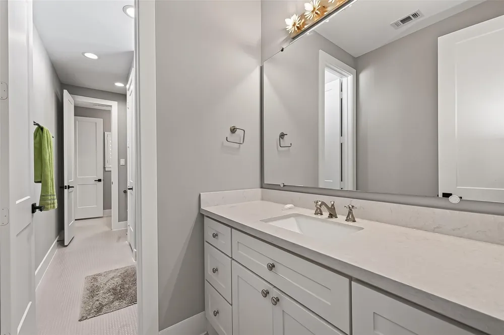 4915 Cheena Drive Houston, TX 77096