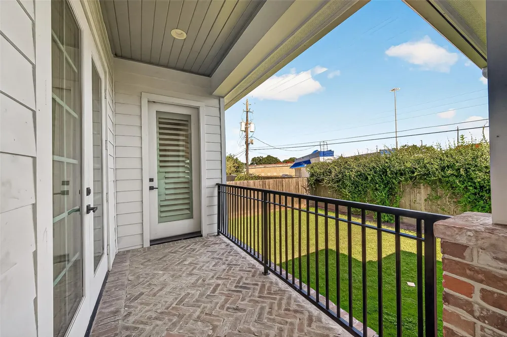 4915 Cheena Drive Houston, TX 77096