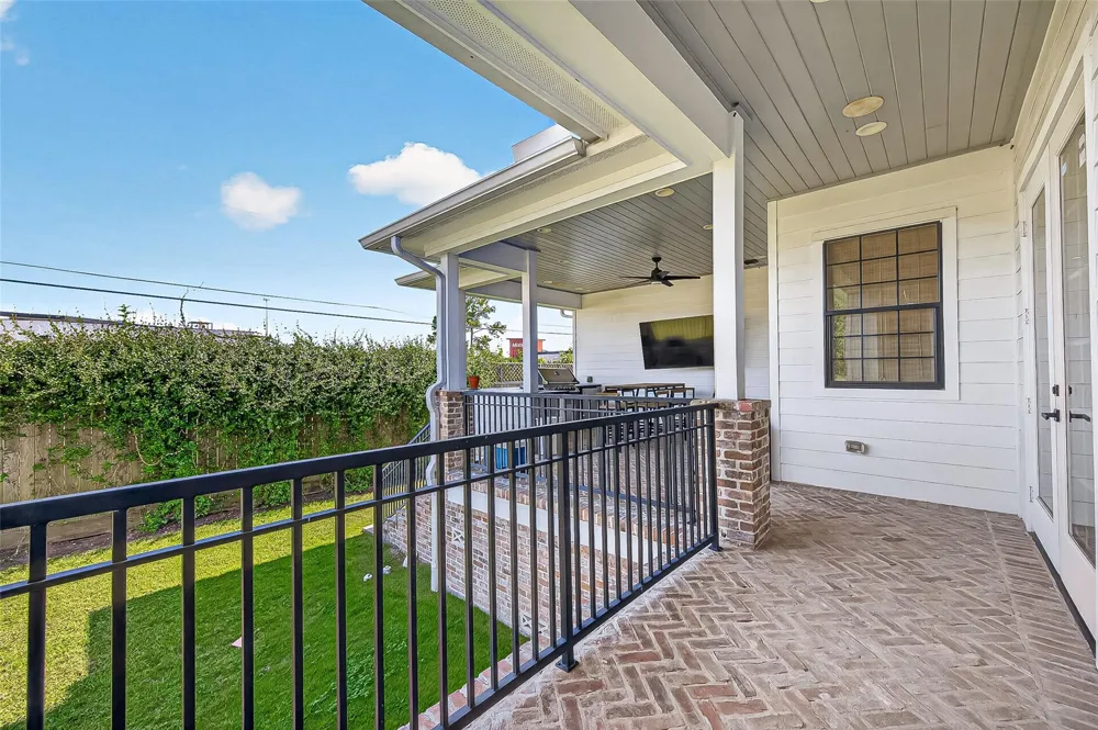 4915 Cheena Drive Houston, TX 77096