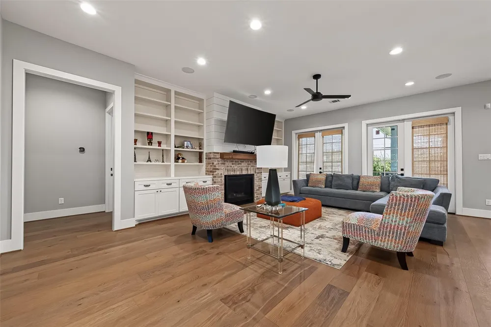 4915 Cheena Drive Houston, TX 77096