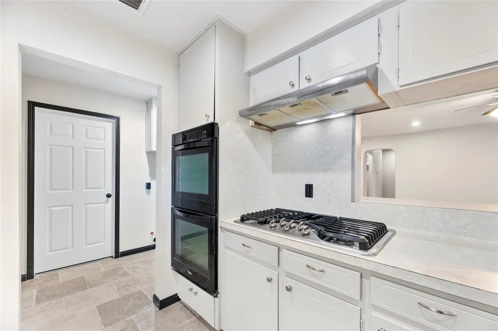 7319 Tall Pines Drive Houston, TX 77088