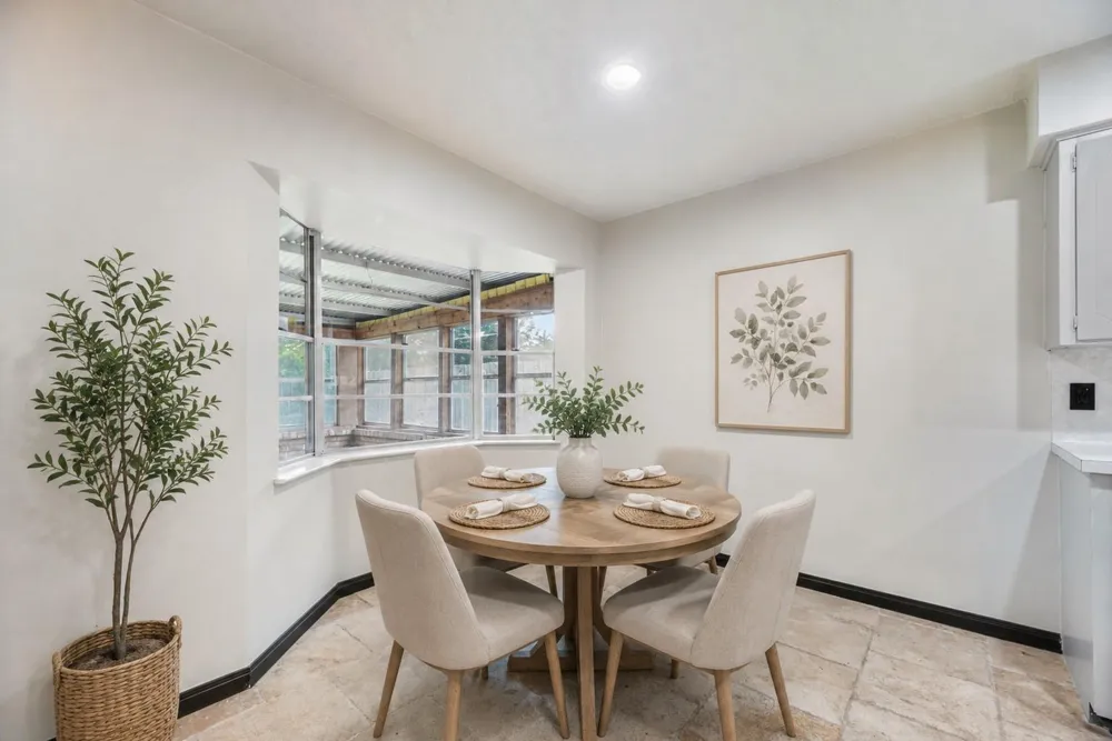 7319 Tall Pines Drive Houston, TX 77088