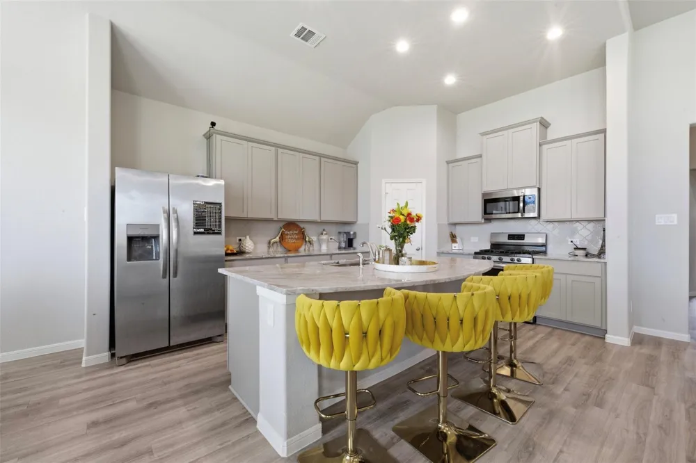2417 Sequoia Grove Drive Rosharon, TX 77583
