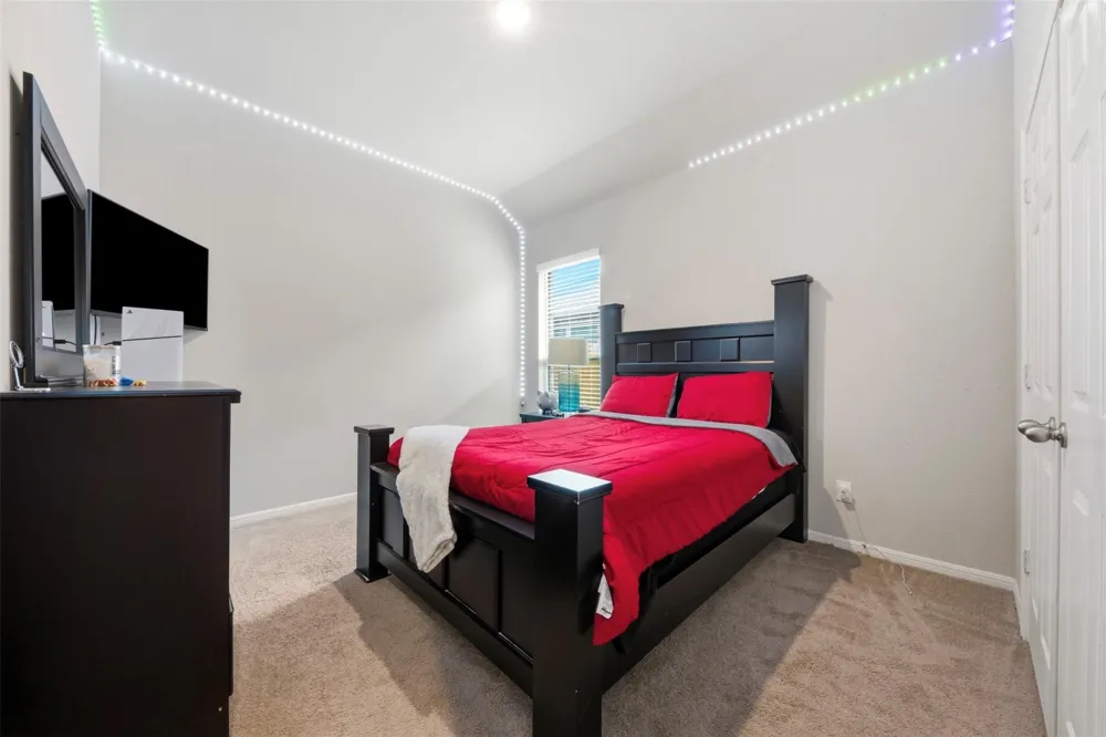 2417 Sequoia Grove Drive Rosharon, TX 77583