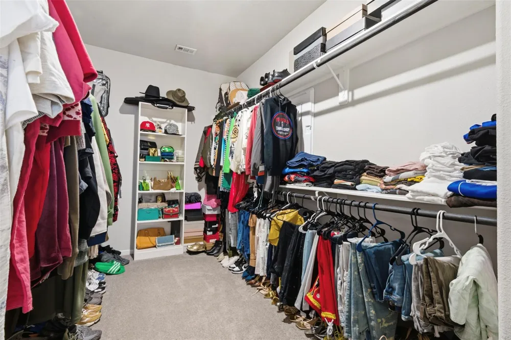 2417 Sequoia Grove Drive Rosharon, TX 77583
