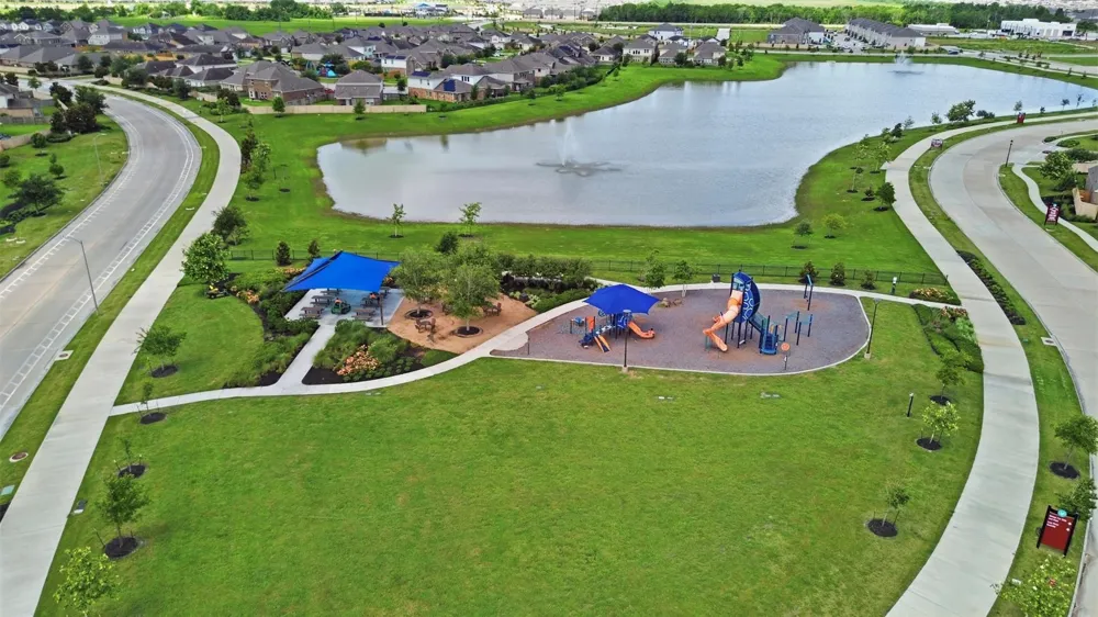 2417 Sequoia Grove Drive Rosharon, TX 77583