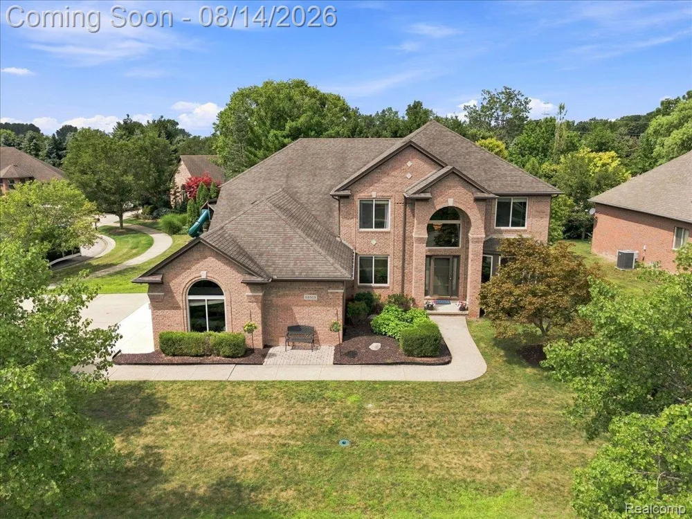 55513 Caesars Drive Shelby Charter Township, MI 48315