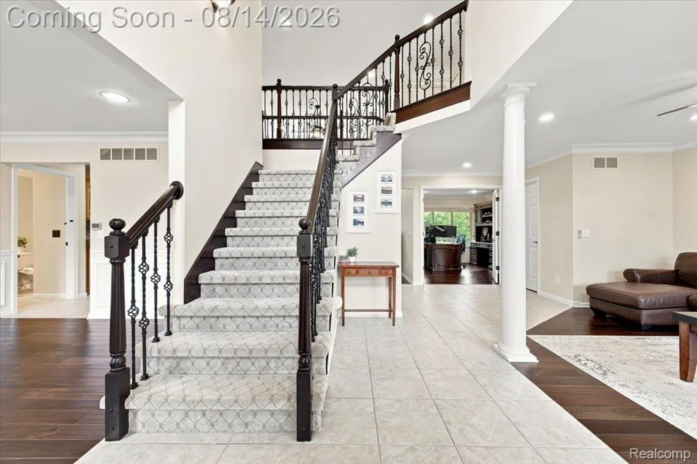55513 Caesars Drive Shelby Charter Township, MI 48315