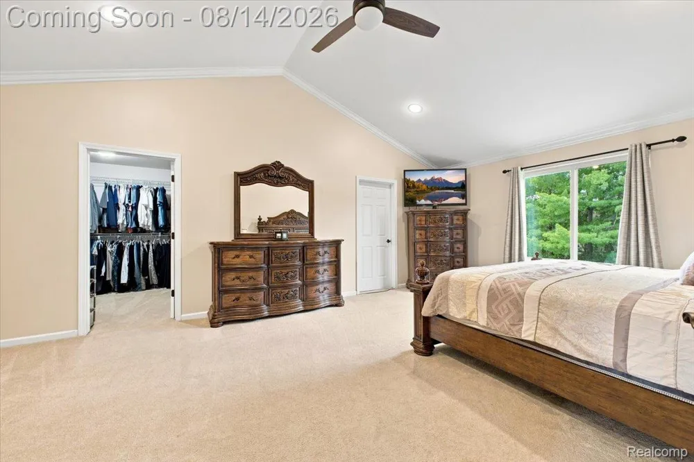55513 Caesars Drive Shelby Charter Township, MI 48315