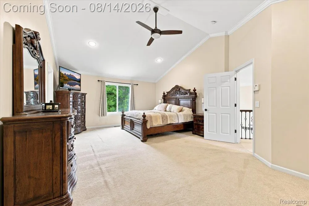 55513 Caesars Drive Shelby Charter Township, MI 48315