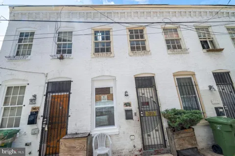 865 REINHART STREET