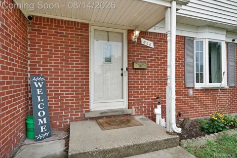 654 Manchester Street